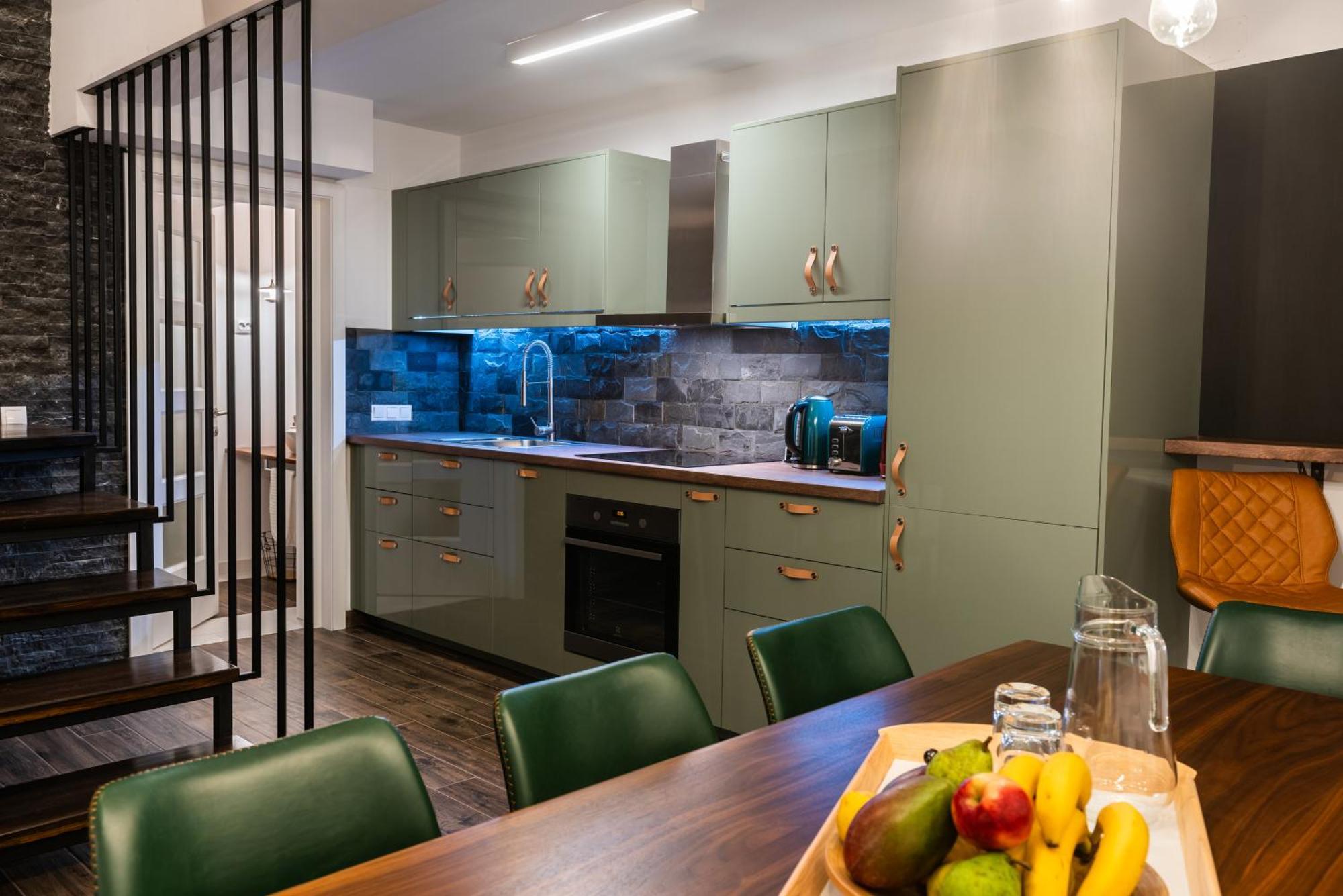 E-House Apartment Brasov Noua Bagian luar foto